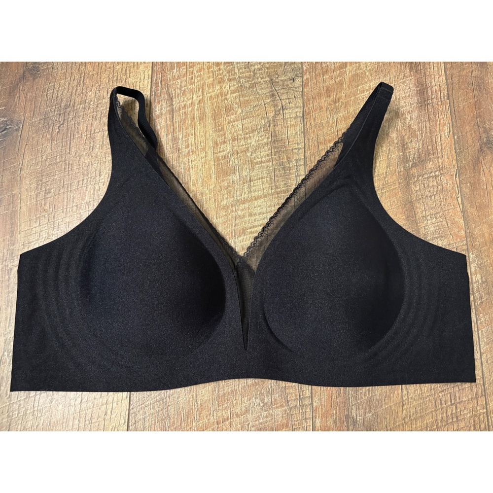 Tahari size XL Wireless Plunge Bra Womens Black T-Shirt NWOT 38C 38D 40A 40B